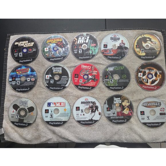 Disk lot of PlayStation 2 games 63 games - Picture 2 of 5